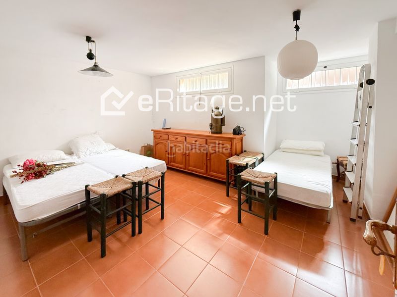 Foto 4f8c0559-f818-49aa-a596-fecb7694a2ac. Xalet amb xemeneia aparcament piscina a Altafulla