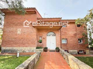 Casa  Carrer dels caus. Exclusiva casa independiente en altafulla