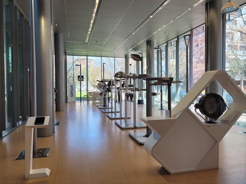 Foto 3c276821-928c-4bbb-902b-954403204659. Lloguer oficina a carrer de la sèquia madriguera 16 a Barcelona