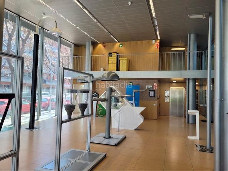 Foto 05985304-5914-4a81-93dd-f60e40ee37f0. Location bureau dans carrer de la sèquia madriguera 16 dans Barcelona