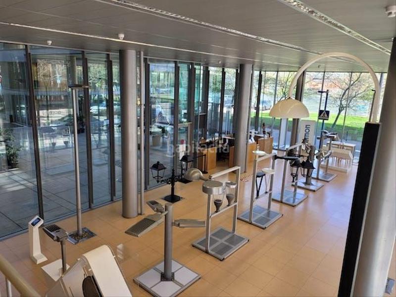 Foto 85239dc8-e9be-44ee-abe5-4eccf726db76. Location bureau dans carrer de la sèquia madriguera 16 dans Barcelona