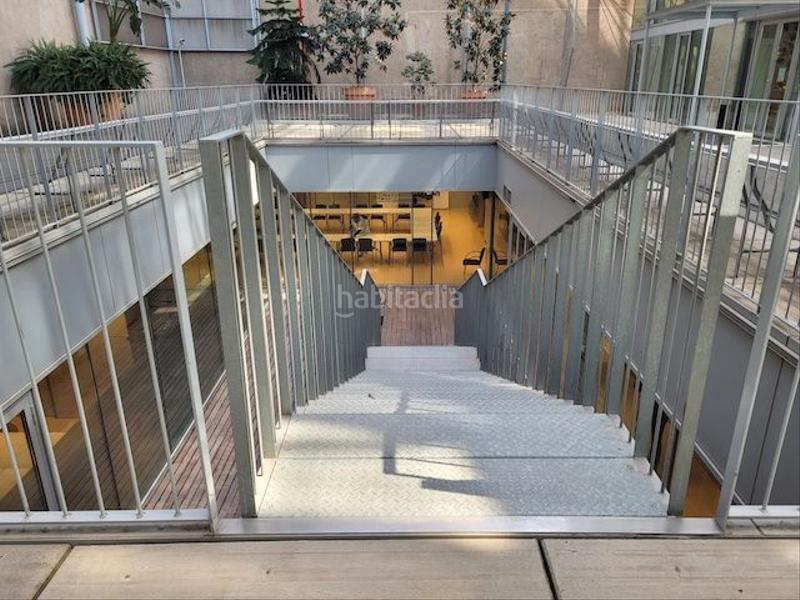 Foto e6582ca8-988f-4069-b4fd-5c614d24abdf. Location bureau dans carrer de la sèquia madriguera 16 dans Barcelona