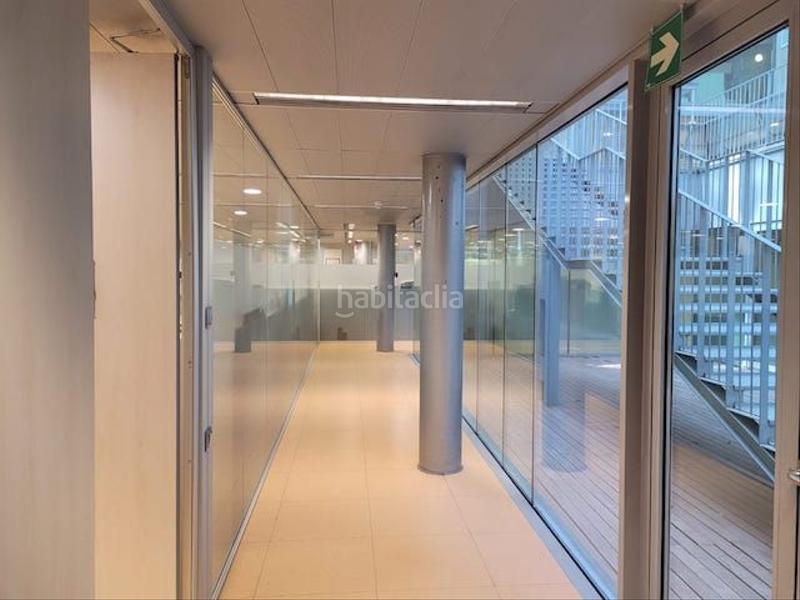 Foto 28c2bd60-d8f1-4754-ac66-089106efc585. Rent office space in carrer de la sèquia madriguera 16 in Barcelona