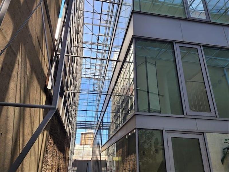 Foto 6dd0b725-025e-43ef-b138-cab68e65569d. Rent office space in carrer de la sèquia madriguera 16 in Barcelona