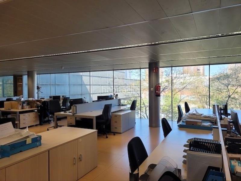 Foto b44c369d-3e5f-438c-85b7-2617b70aede4. Rent office space in carrer de la sèquia madriguera 16 in Barcelona