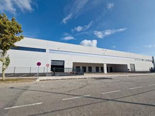Lloguer Nau industrial a Carrer de venus 58. Nave logstica de nueva construccin en alquiler en terrassa