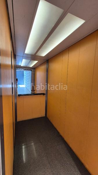 Foto b7ae6fb3-a2df-493a-8a14-cc550ed36131. Édifice dans ronda president irla 33 dans Eixample Mataró
