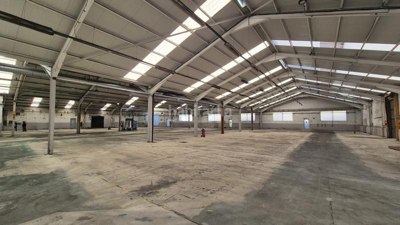 Foto c0dbe415-a817-4084-9173-74f5ac012322. Miete fabrikhalle in carrer de saturn 34 in Can Parellada Terrassa