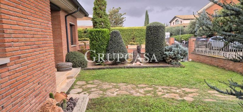 Foto ce8fa045-4e43-460f-9981-52cfda46d84f. Xalet amb calefacció aparcament piscina a Alpicat