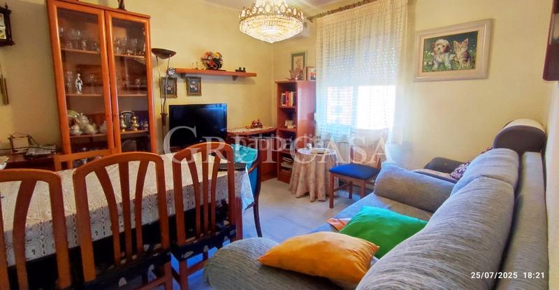 Foto 0fb7ac1b-8fb6-47fc-8207-2fceb6cfe555. Pis a Príncep de Viana-Clot-Xalets Humbert Torres Lleida