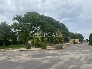 Xalet a Partides Rurals. Fantastico chalet con piscina en una parcela de 10.000 m2 con ja