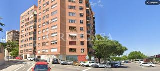 Appartement à Instituts-Universitat. Excelente oportunidad para inversores, piso exterior de 3 habita