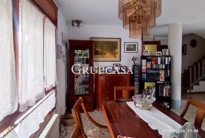 Foto 4886b92f-8099-4ba8-930b-757c1577f3d6. Xalet amb aparcament a Alpicat