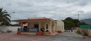 Xalet a Crevillente. Chalet en venta en crevillente