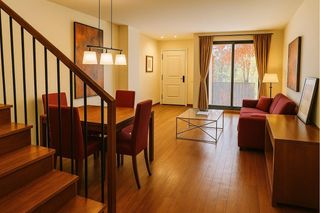Maison jumel�e en El Raval - Portes Encarnades. Vivienda unifamiliar en pleno centro
