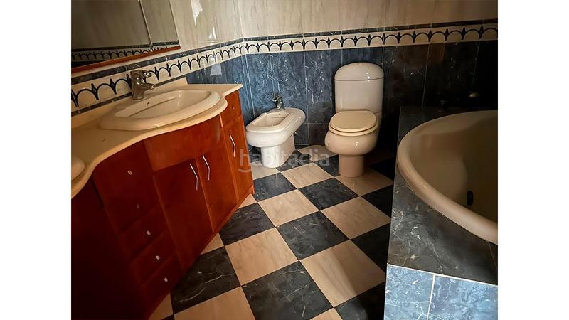 Foto 3e0729af-e651-47ef-bf31-d1b36b1aeca4. Casa adosada chalet adosado en venta en Cabo Cervera Torrevieja