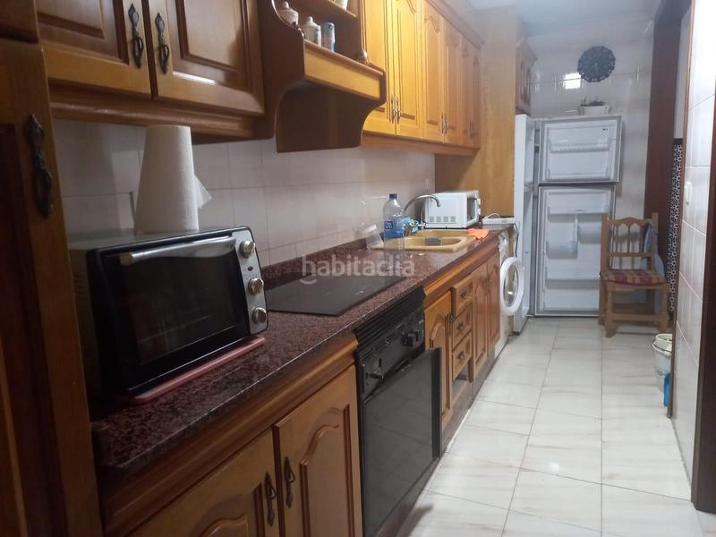 Foto df3cb289-474a-4399-b1ca-6e14c6efd491. Pis a Reina Victoria - Miguel Hernández Elche / Elx