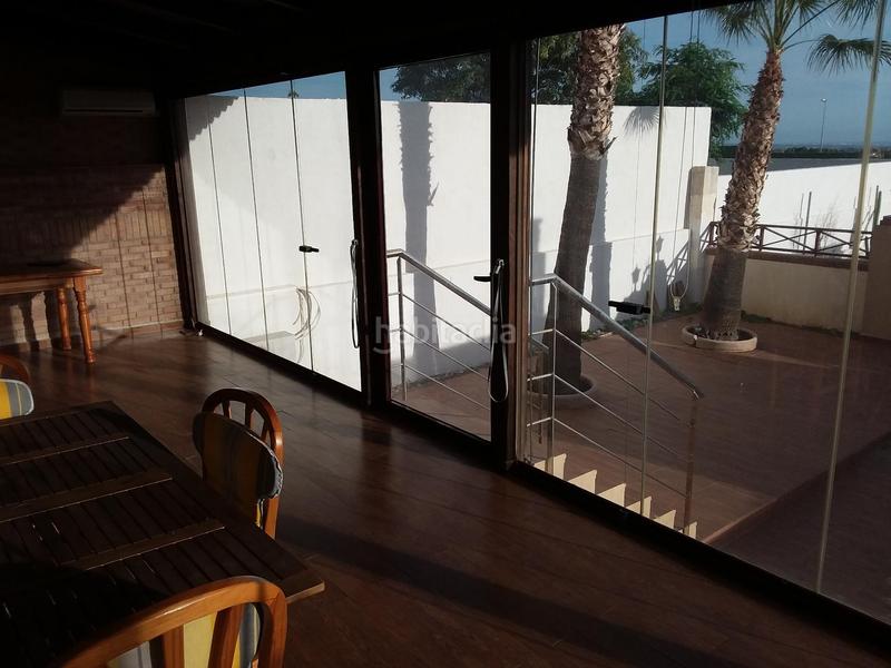 Foto 9dfc5af7-c41a-4d03-b2fb-bbc9ed10b692. Casa a schiera con parcheggio in Jubalcoi Elche / Elx