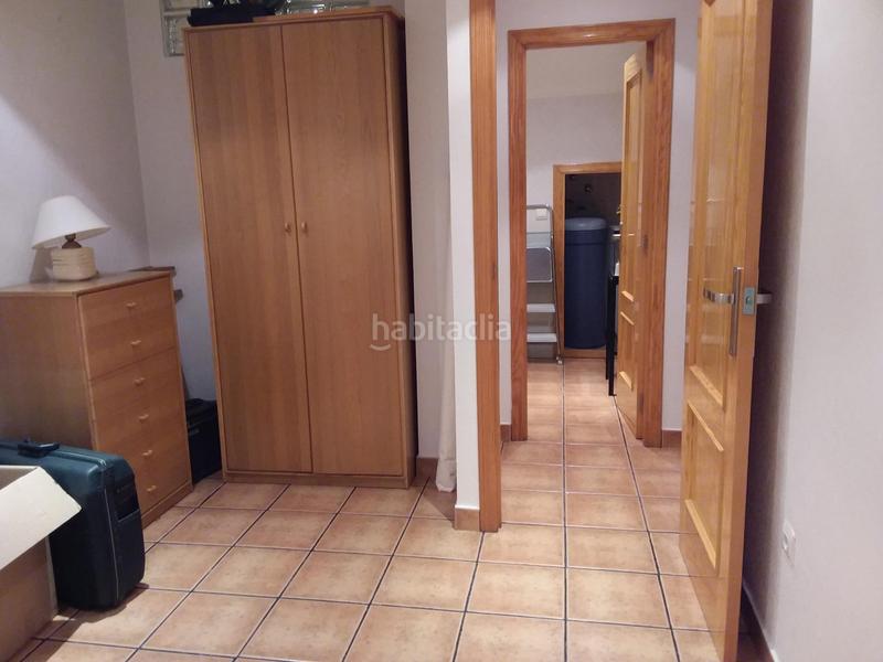 Foto d4dc0ef2-9da1-4ea1-a6bf-912817e7de5a. Casa a schiera con parcheggio in Jubalcoi Elche / Elx