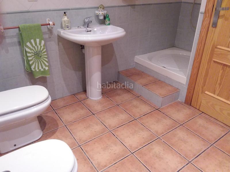 Foto f6463d1a-1341-4cc8-9d31-5c97c91243cb. Casa a schiera con parcheggio in Jubalcoi Elche / Elx