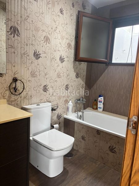Foto 250d92cb-34be-49fd-896f-f27e81e2e202. Casa a Catral