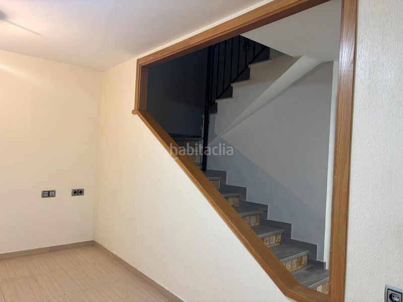 Foto 9051a7f1-daed-4e66-9e4c-420f81759438. Casa a Catral