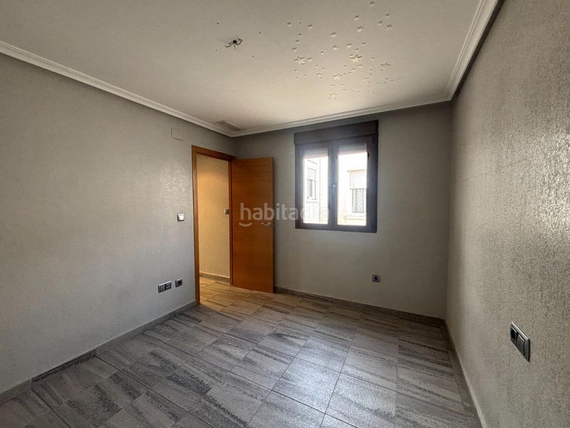 Foto fd063f70-899f-4c65-9bcd-f0a79c9cb8fe. Casa a Catral