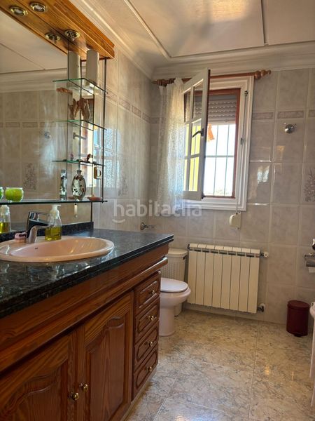 Foto 7fc6f935-87c2-444b-9e80-3877970e84dd. Xalet amb piscina a Torrellano Elche / Elx