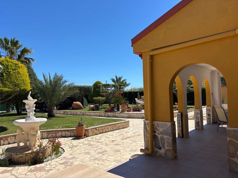 Foto 85257d59-1a82-4651-9ae2-844bd35afb2e. Xalet amb piscina a Torrellano Elche / Elx