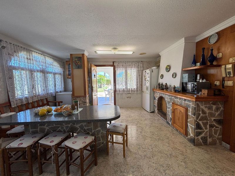 Foto caaa01b1-6297-4023-b525-eb946856964c. Xalet amb piscina a Torrellano Elche / Elx