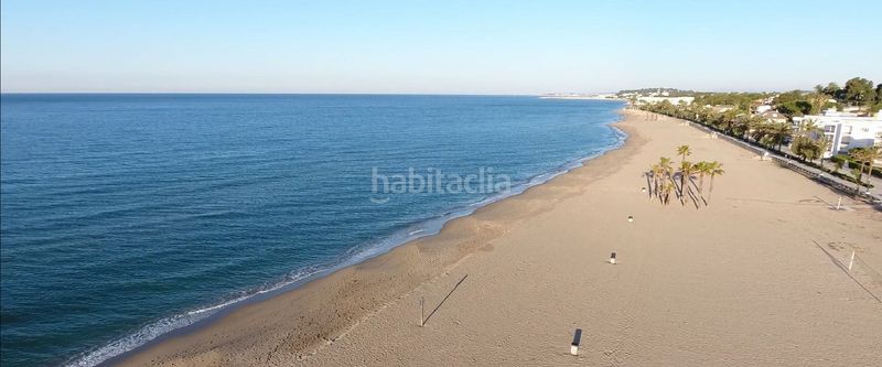 Foto f105ab45-34a4-40d0-a986-32a5c9c8c8b8. Xalet amb calefacció aparcament piscina a Coma-ruga platja Coma-ruga