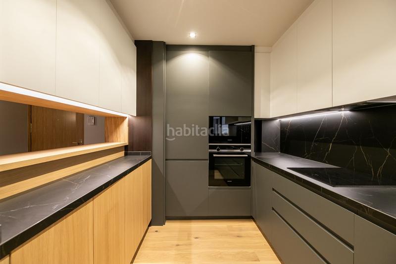 Foto 887ff448-23c9-457c-a336-f79ccec858d4. Piso bienvenidos avd. sarrià , una oportunidad excepcional para adquirir un piso de reforma integral en el prestigioso barrio de sant g en Barcelona