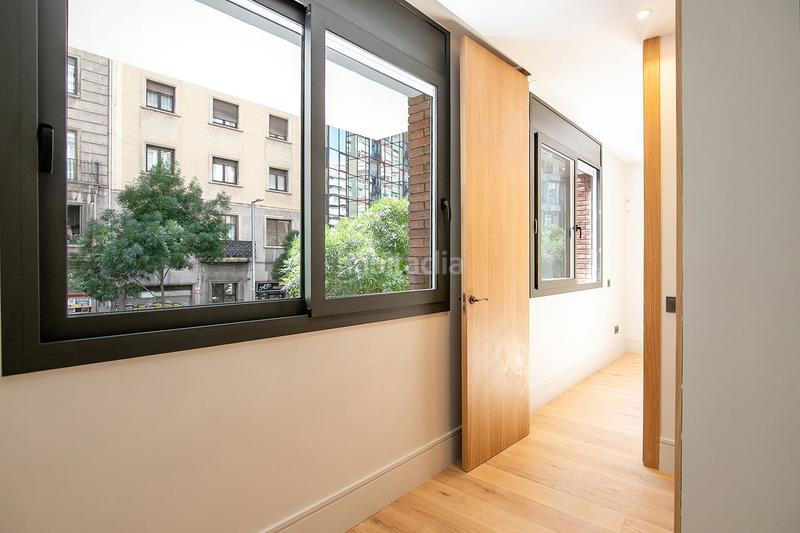Foto 2b357f72-fb42-4fb2-a10b-de45e1e42468. Piso bienvenidos a avda.riera de cassoles , una oportunidad excepcional para adquirir un piso de reforma integral en el prestigioso ba en Barcelona