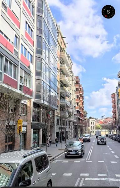Foto 3a3f93a1-fc94-4b26-9c54-7c847c6ed0d1. Piso bienvenidos a avda.riera de cassoles , una oportunidad excepcional para adquirir un piso de reforma integral en el prestigioso ba en Barcelona