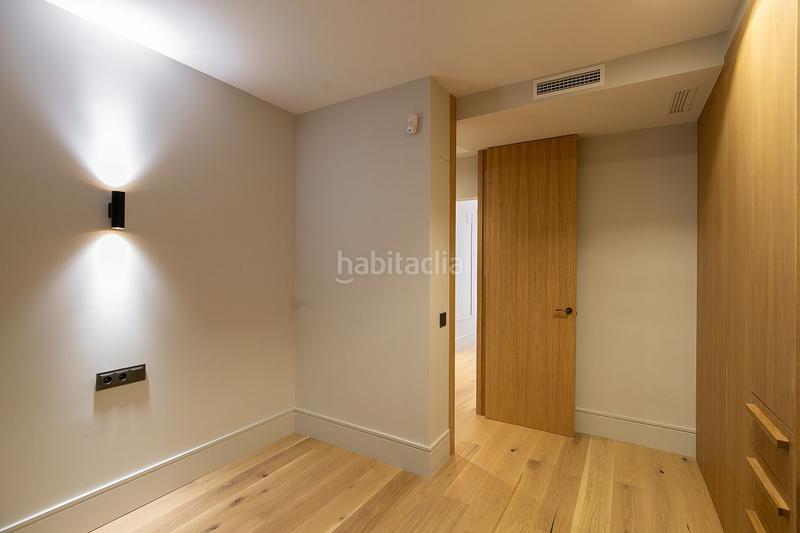 Foto 74a05c62-e371-4232-94e7-08556194c467. Piso bienvenidos a avda.riera de cassoles , una oportunidad excepcional para adquirir un piso de reforma integral en el prestigioso ba en Barcelona