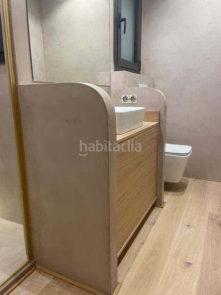 Foto eb2461cd-e2be-4dff-aeb8-624b86a7d963. Piso bienvenidos a avda.riera de cassoles , una oportunidad excepcional para adquirir un piso de reforma integral en el prestigioso ba en Barcelona