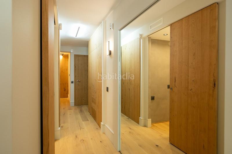 Foto 5ef3c102-1f8d-4491-836e-e667f2ad81fc. Piso  a reformar en la calle parís, .. en La Nova Esquerra de l´Eixample Barcelona