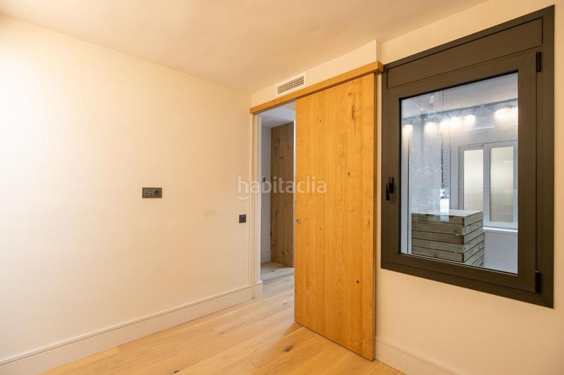 Foto d07bc7cf-8336-4c24-be75-645aefdc0da3. Piso  a reformar en la calle parís, .. en La Nova Esquerra de l´Eixample Barcelona