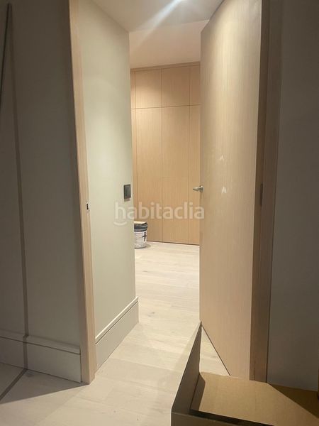 Foto 820d8de6-fbb6-412f-b392-b14af5a4a6f5. Büro mit heizung in Sagrada Família Barcelona