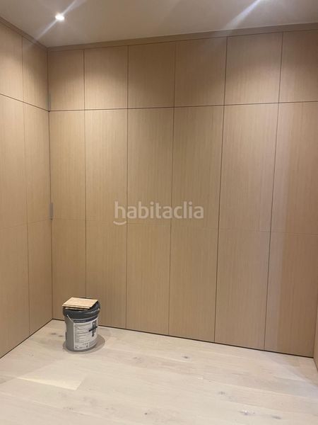 Foto d4c72a4c-70c6-4732-9894-adaaaebc2550. Büro mit heizung in Sagrada Família Barcelona