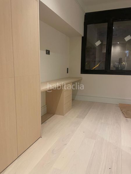Foto 6e0217b3-37d8-4f6f-bb75-f649f0ecc409. Büro mit heizung in Sagrada Família Barcelona