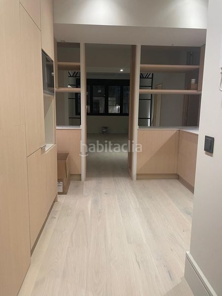 Foto 867237c7-1c19-42ff-93c0-f6563804589d. Büro mit heizung in Sagrada Família Barcelona