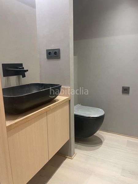 Foto b4f7599c-2979-4567-8c96-6004b3c224f7. Büro mit heizung in Sagrada Família Barcelona