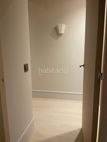 Foto bfbc0c29-03cf-45b9-8a49-0f5b0b275d8e. Büro mit heizung in Sagrada Família Barcelona