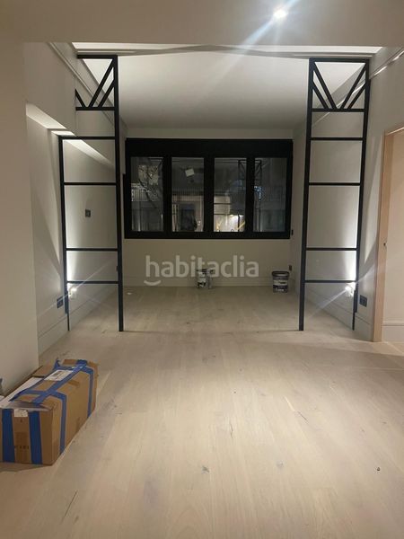 Foto ca5aba1e-aa84-4e83-b490-459ba2bceac3. Büro mit heizung in Sagrada Família Barcelona