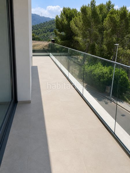 Foto 3870a817-aed6-4c50-bec2-38af00723843. Casa amb calefacció piscina a Molins de Rei