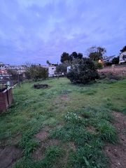 Wohngrundstück  Del lleó menor. Parcela urbana para chalet con jardín y piscina cerca de platja