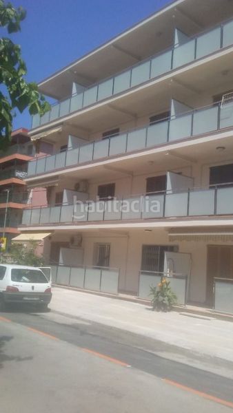 Foto 1b2353a9-f561-4f2c-bc18-10d6ef747909. Piso junto a cunit 2 dormitorios y terraza cerca del mar en Segur de Calafell