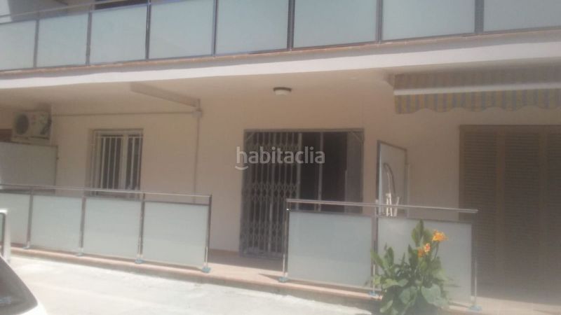 Foto d1df46ee-4616-44f8-838a-cbbf10cf9b0c. Piso junto a cunit 2 dormitorios y terraza cerca del mar en Segur de Calafell