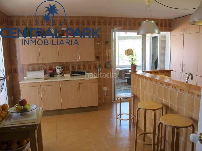 Foto 2532dd54-a5d9-4fd2-98a2-66d0f5e3dce5. Àtic amb aparcament piscina a Mar i Camp - Platja dels Capellans Salou